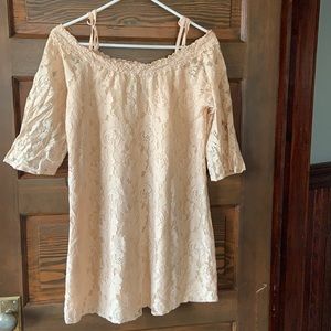 Flying Tomato Lace Top